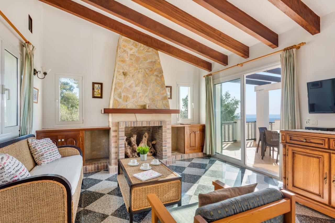Villa Sol Y Mar Son Bou Exterior photo